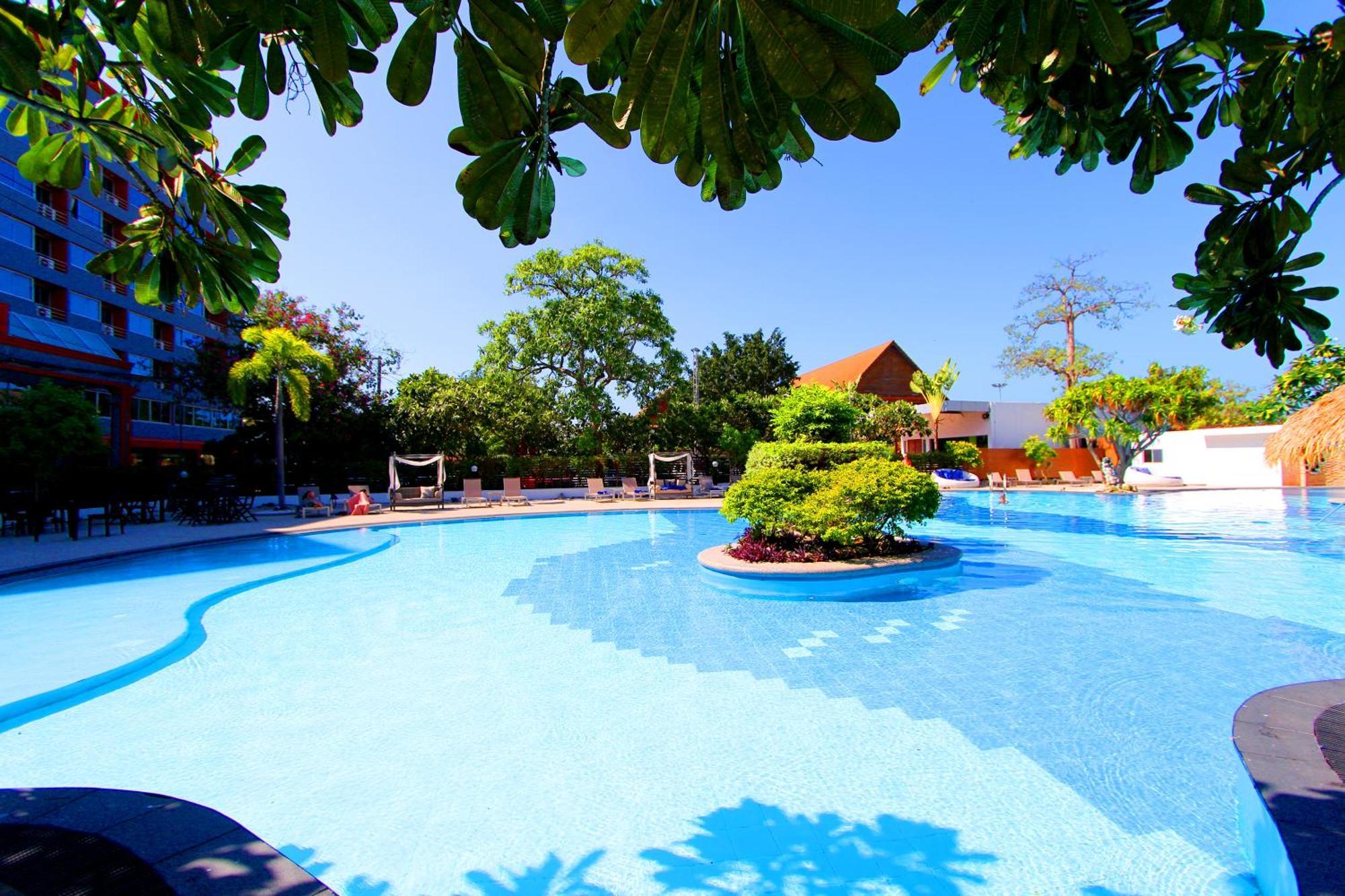 Coco Beach Hotel Jomtien Pattaya エクステリア 写真